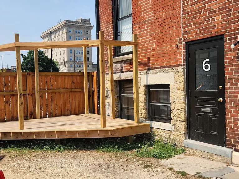 129 N 2nd St #6 — Photo 2