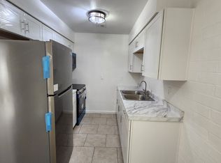 5237 N 59th Dr APT 4, Glendale, AZ 85301