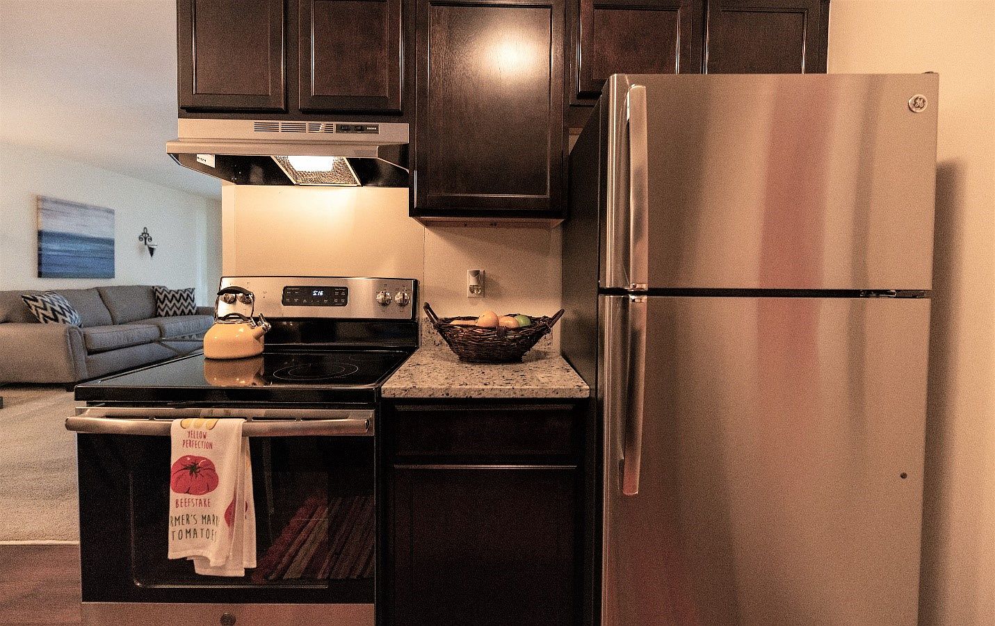 Westwood Village Apartment Rentals With Virtual Tours Westland