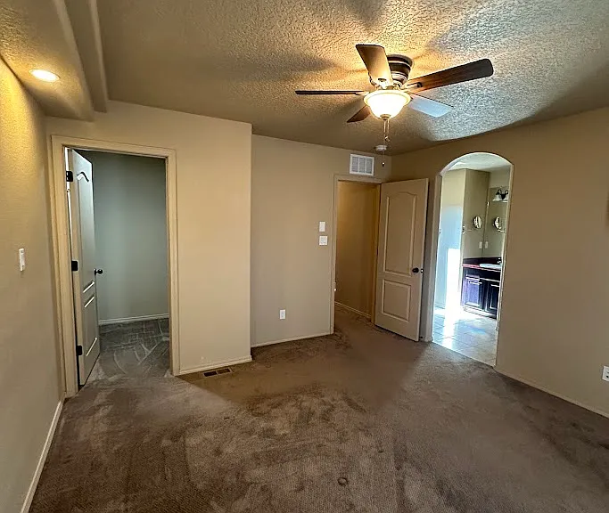 5700 Strand Loop SE — Photo 19