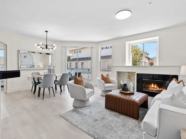 700 Baltic Cir Unit 728, Redwood City, CA 94065