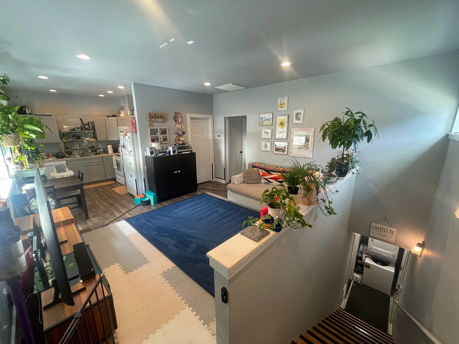 2 bed, 1700 sqft, $2,150 — Photo 2