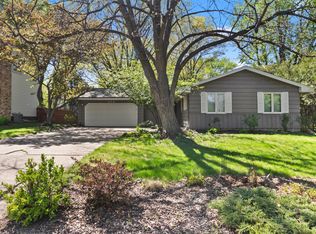 274 17th Ave NW, New Brighton, MN 55112