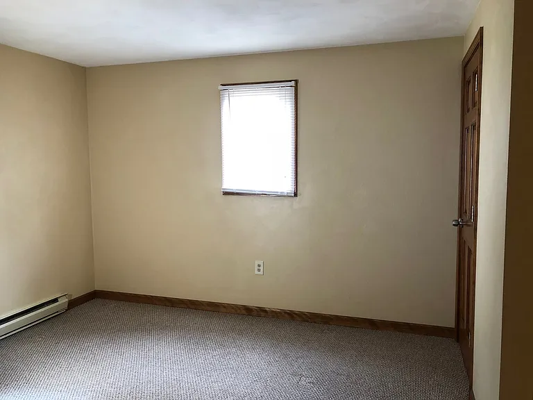 220 Airport Rd — Photo 3