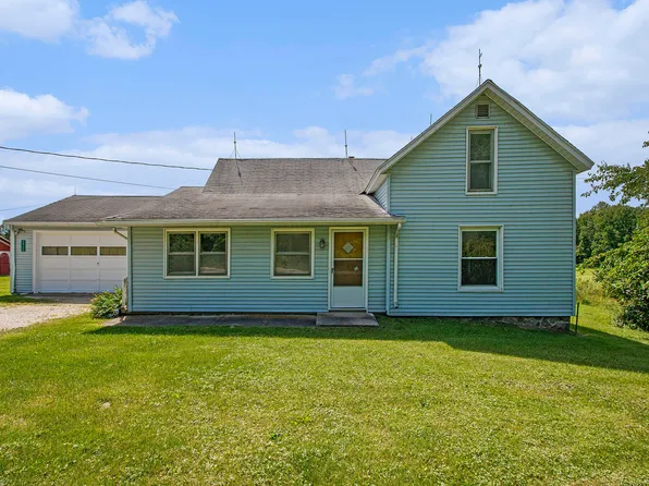 64726 Calvin Center Rd, Cassopolis, MI 49031