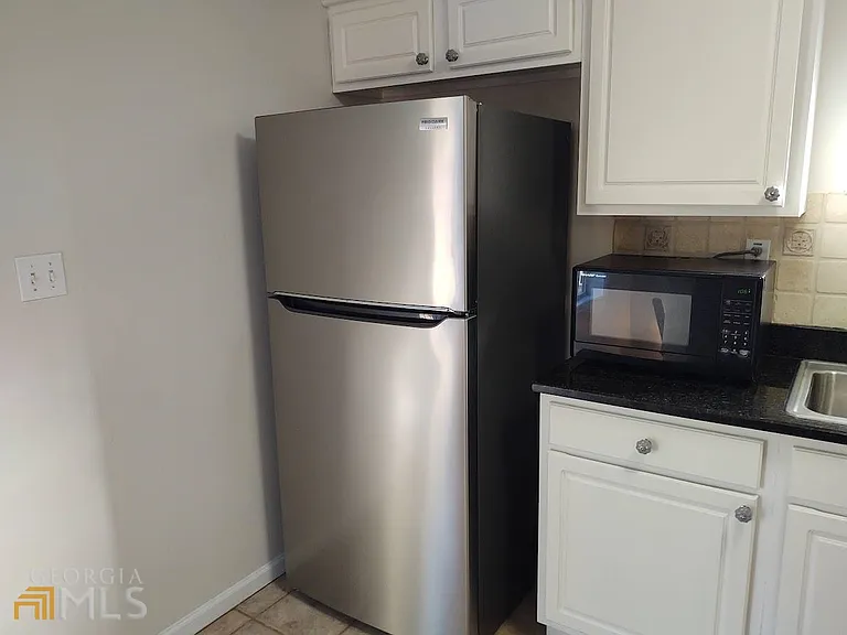 1467 Elders Mill Rd #ABOVE GARAGE APARTME — Photo 5