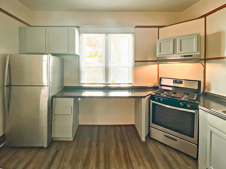 237239 Grant Avenue Apartment Rentals WV Zillow