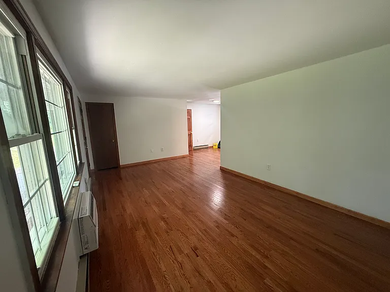 65 South Rd #18 — Photo 4
