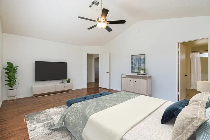 5946 E Fairfield St — Photo 9