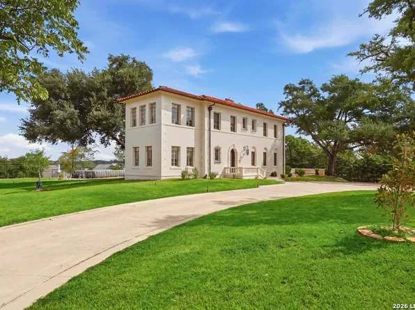777 TERRELL RD, Terrell Hills, TX 78209