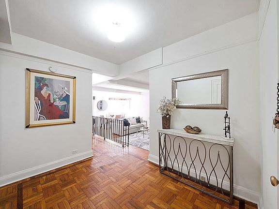 2nd image of 20 E 35th St APT 3C