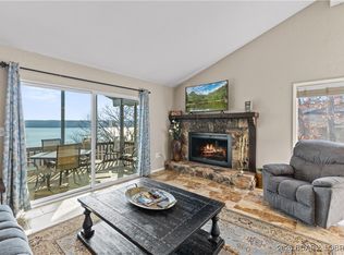 54 Buoyant Pl, Osage Beach, MO