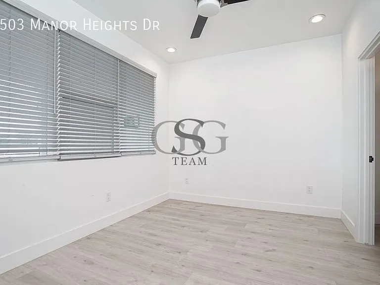 2503 Manor Heights Dr — Photo 18