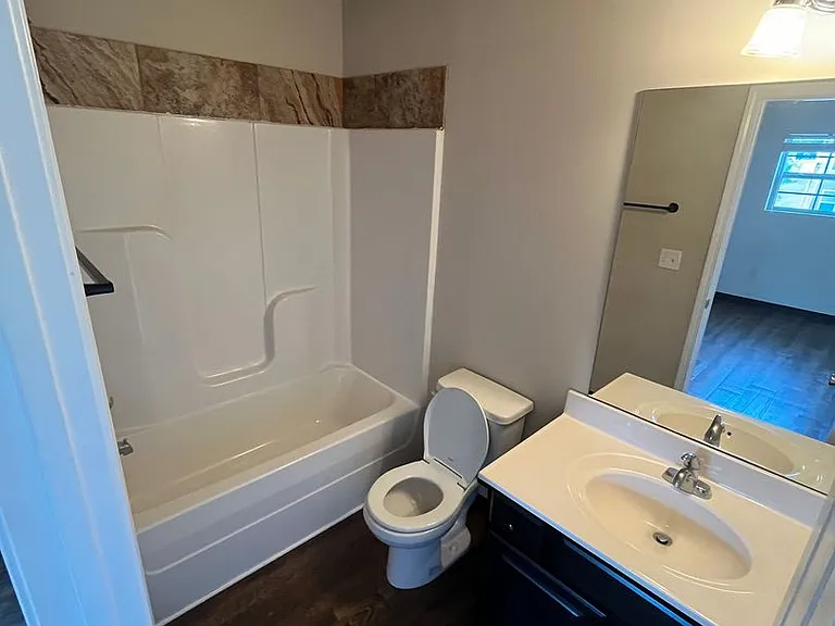 1224 Indianola St — Photo 11