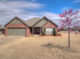 2201 N 1st St, Broken Arrow, OK 74012