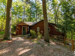 29 Clark Rd, Keeseville, NY 12944