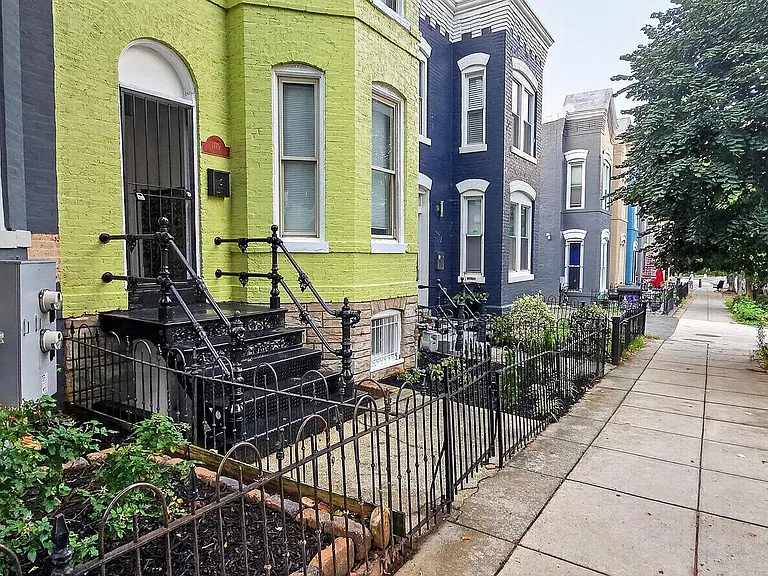 1119 Montello Ave NE — Photo 57