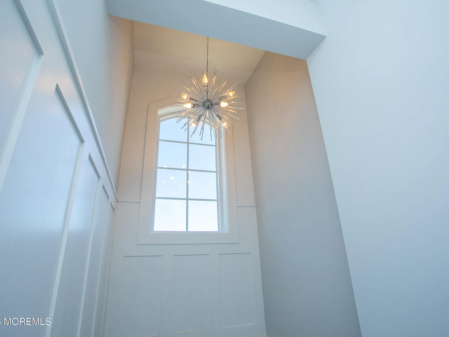 2 bed, 4.0 bath, 1795 sqft, $3,700 — Photo 3