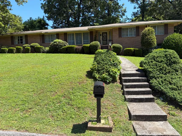 4621 Maywood Ln, Chattanooga, TN 37416