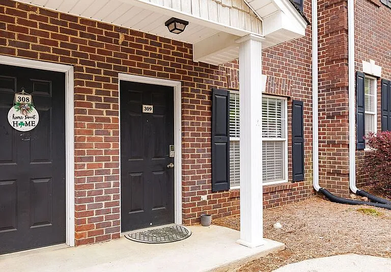 101 Wood Lake Dr #309 — Photo 21