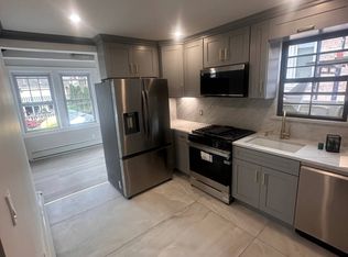 15437 11thave #2, Whitestone, NY 11357