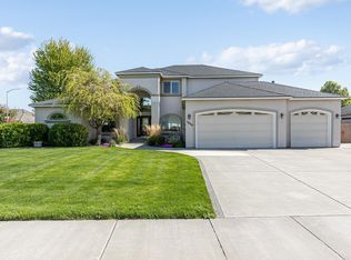 1250 Fuji Way, Richland, WA 99352