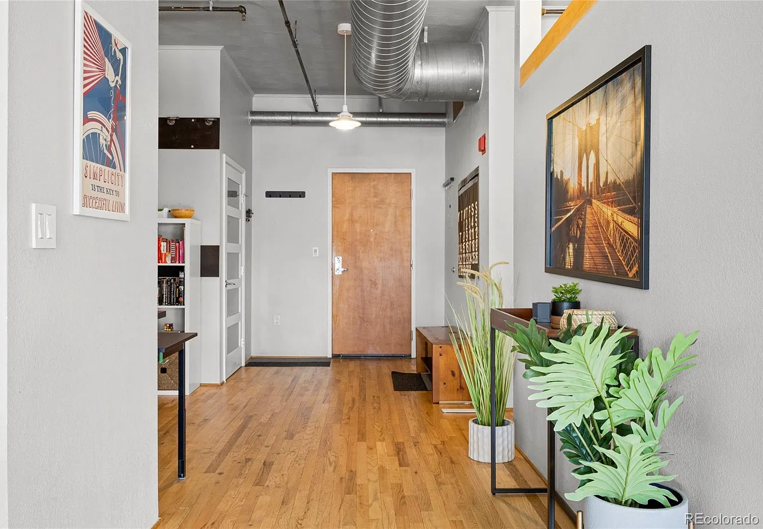 Palace Lofts — Photo 4