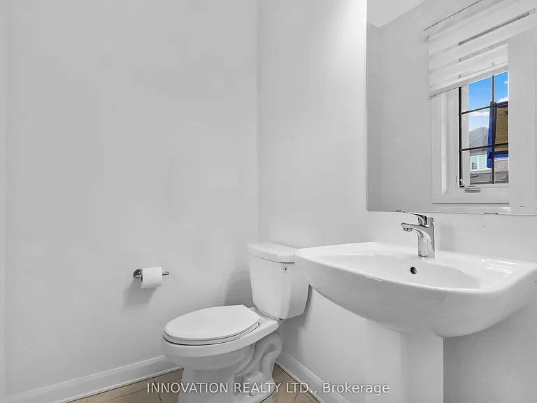 206 Elsie Macgill Walk S — Photo 3