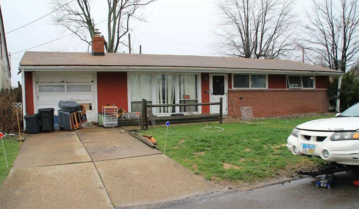 30 E Raleigh Ave photo 1