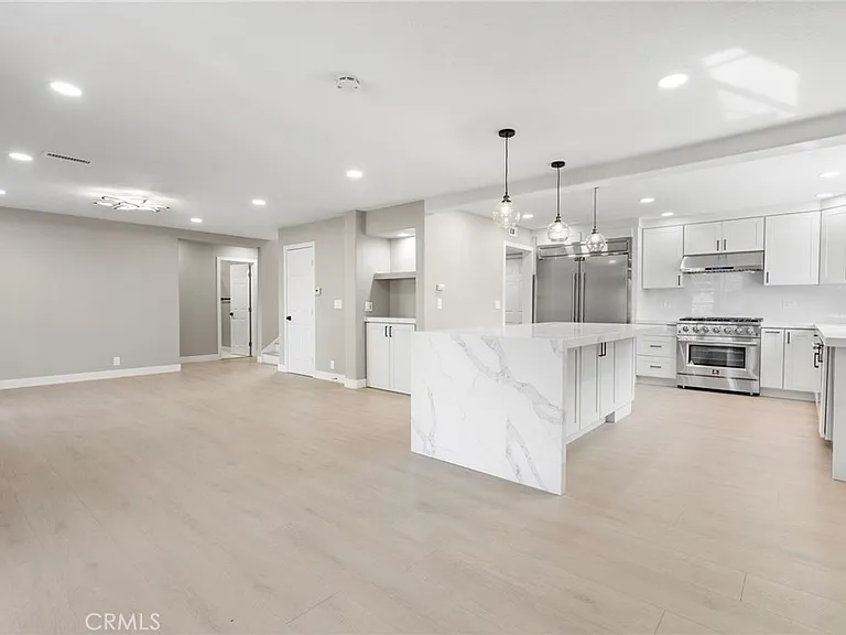 24746 Scott Ln — Photo 7