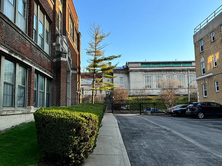 917 Madison St #15 — Photo 22