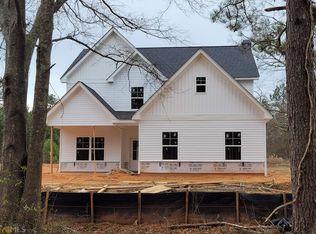 90 Bell Rd, Dallas, GA 30157