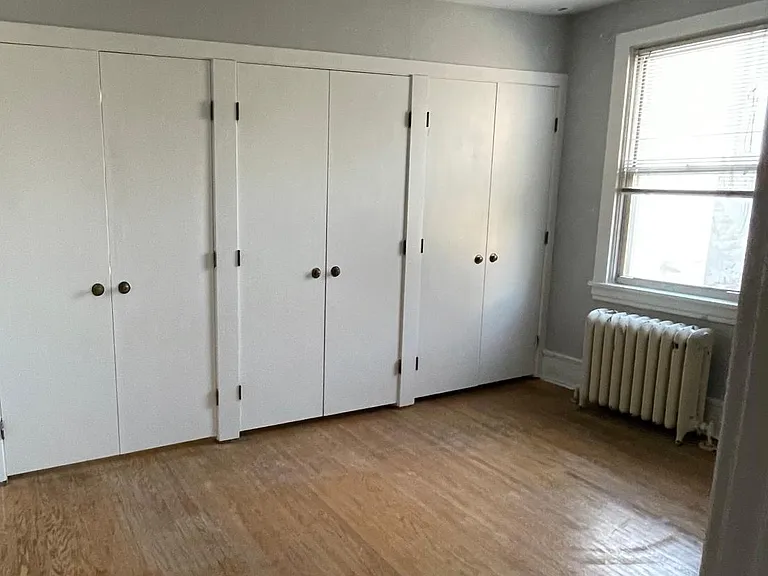 5567 Hobart St #2 — Photo 12