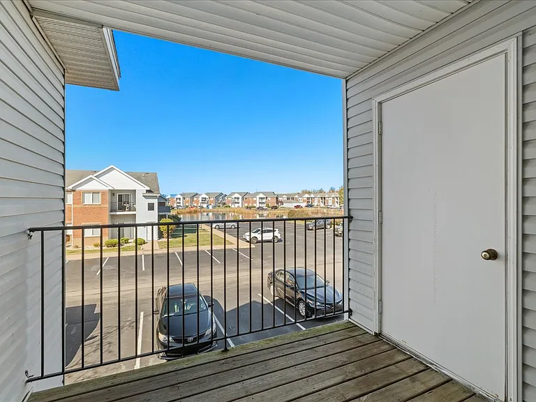 Cross Lake Apartments — Photo 49