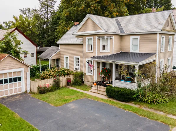 11 Beech Street, Hudson Falls, NY 12839