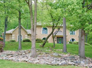 4096 Continental Dr, Harrisburg, PA 17112