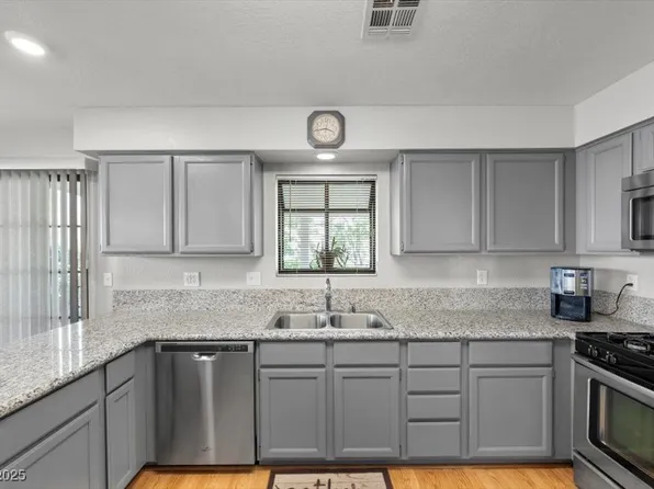 4816 Fiesta Lakes St, Las Vegas, NV 89130