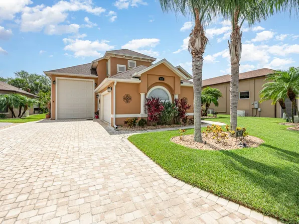 437 Harmony Ln, Titusville, FL 32780