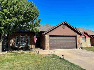 421 SW 80th St, Lawton, OK 73505