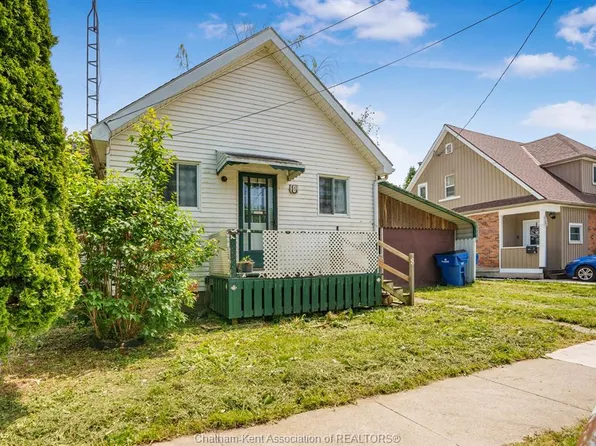 8 Gray St, Chatham Kent, ON N7M 1S6