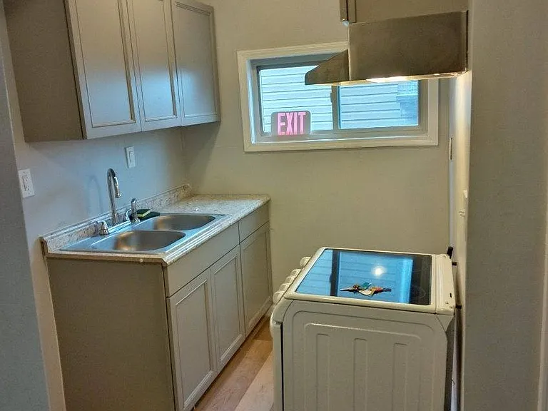 4820 Dickerson St #2 — Photo 6
