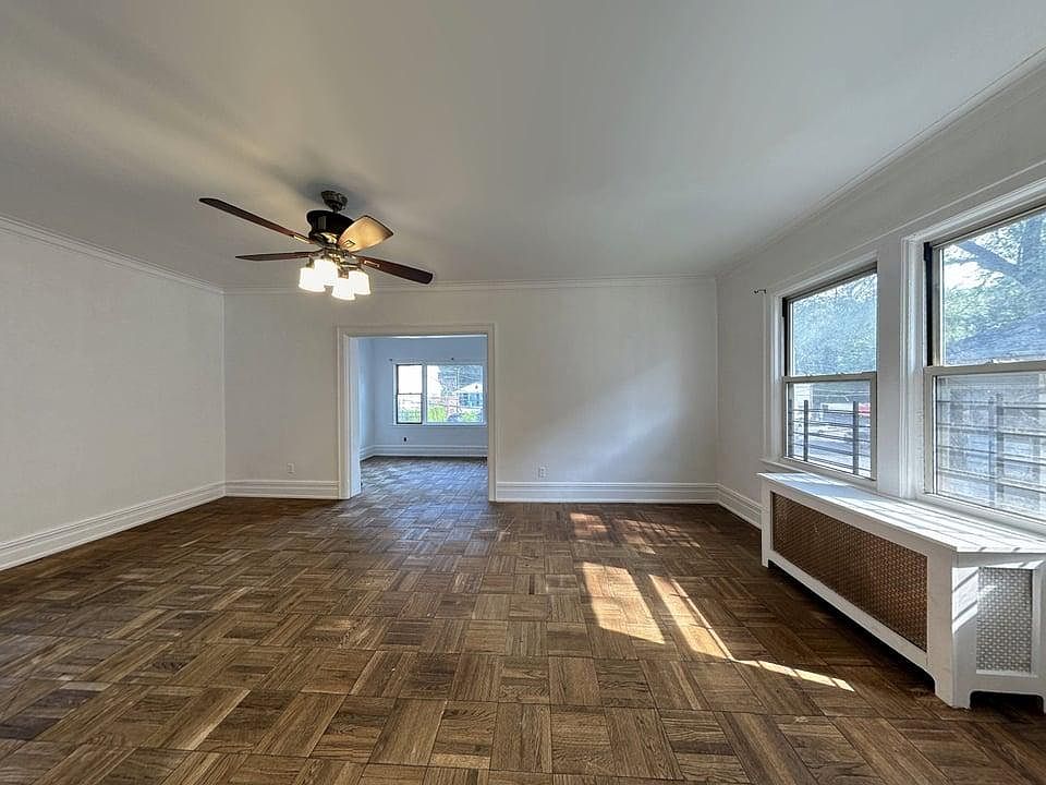 1st image of 208 W 260th St APT 2