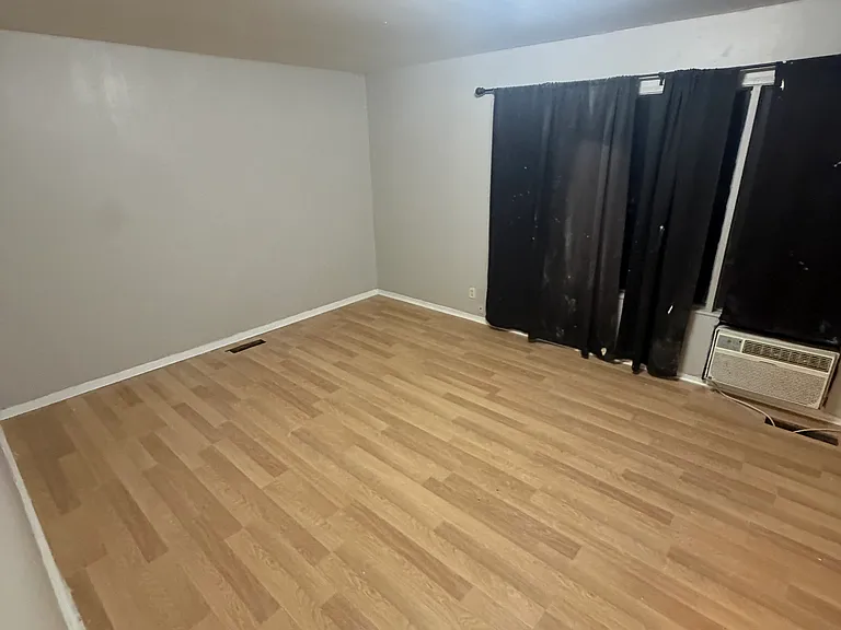 2571 E Melbrook Dr — Photo 16