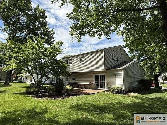 4th image of 46 Lynnwood Rd
