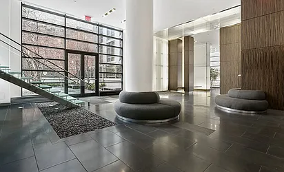 Rented by R New York