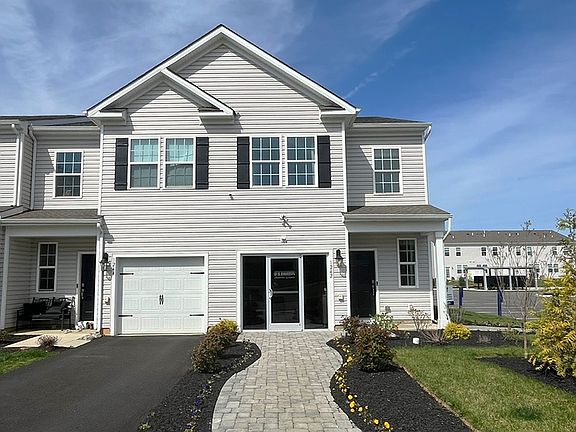 4th image of 1142 Martin Rd