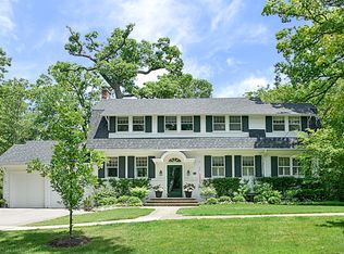 861 Foxdale Ave, Winnetka, IL 60093