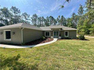 3502 W Birds Nest Dr, Beverly Hills, FL 34465