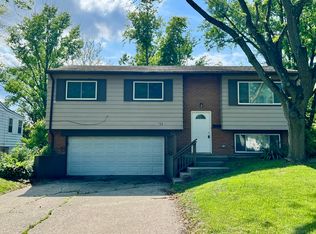 724 Union Dr, University Park, IL