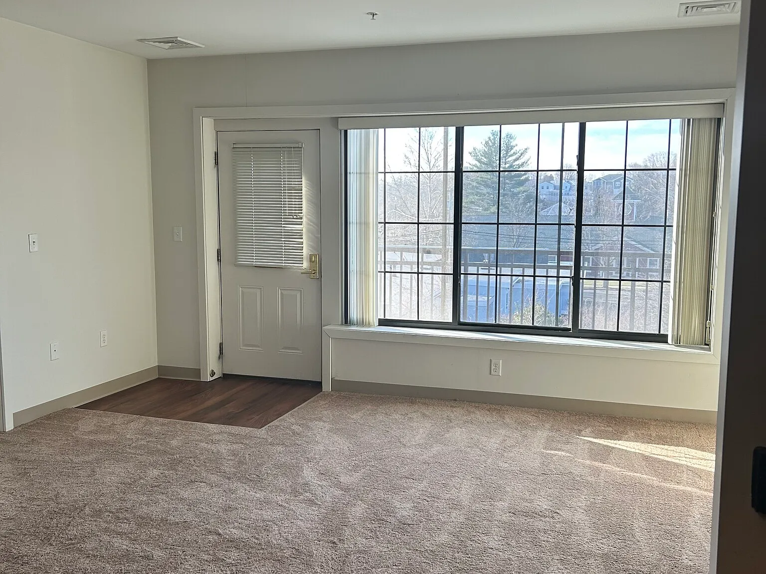 Salem Highlands — Photo 2